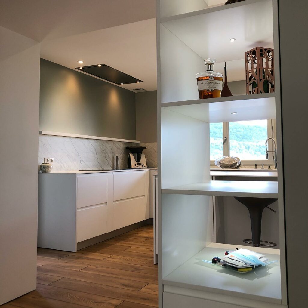 Rénovation d'une maison avec aménagement d'une nouvelle cuisine ,à Nohanent (63), par Cot a cot Architecture d'intérieur.