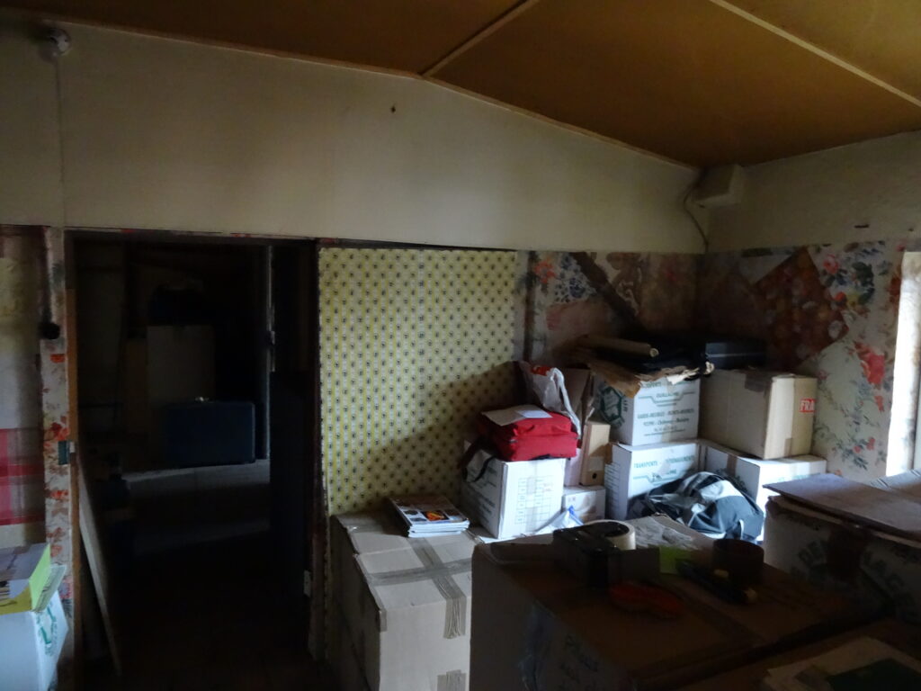 Combles avant travaux, Ennezat (63), par Cot A Cot Architecture d'intérieur.