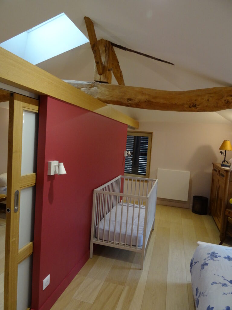 Combles dortoir, Ennezat (63), par Cot A Cot Architecture d'intérieur.