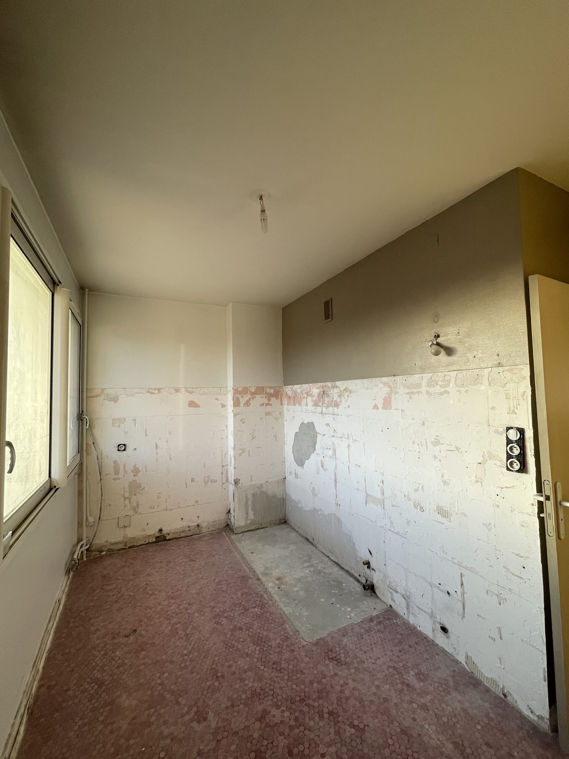 Cuisine phase travaux, par Cot A Cot Architecture d'intérieur.