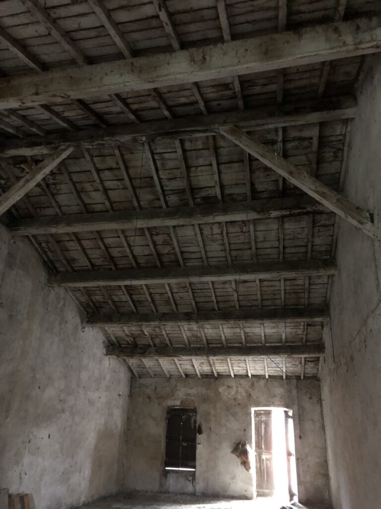 Etat existant grange étage , gîte, Billom (63)