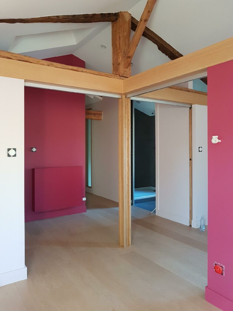 Portes coulissantes sur mesure, combles, Ennezat (63), par Cot A Cot Architecture d'intérieur.